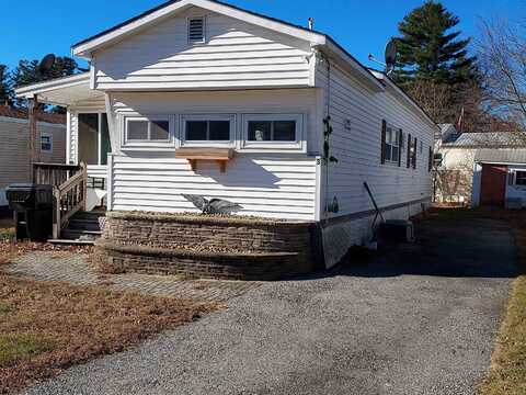 3 Cottonwood Lane, Merrimack, NH 03054