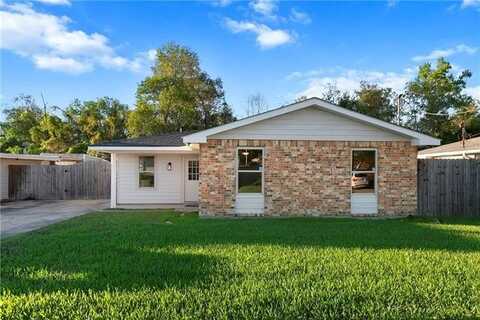 2712 NANCY Drive, Meraux, LA 70075