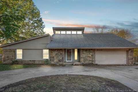 8424 Harp Boulevard, Broken Arrow, OK 74014