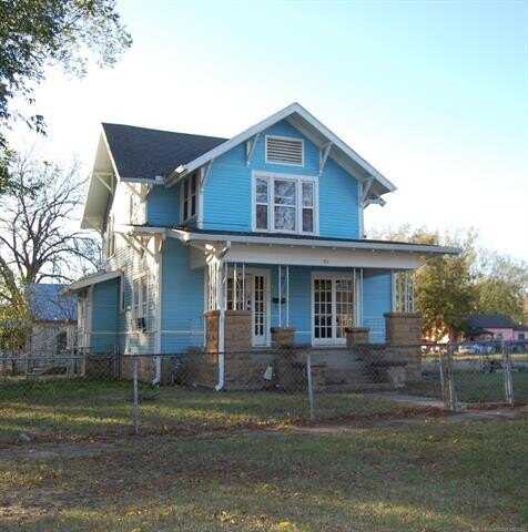 311 N 7th Street, Henryetta, OK 74437