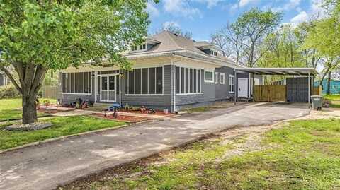 403 N 4th Avenue, Marietta, OK 73448