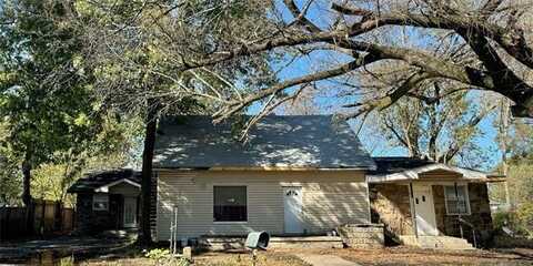 310 N Rowe Street, Pryor, OK 74401