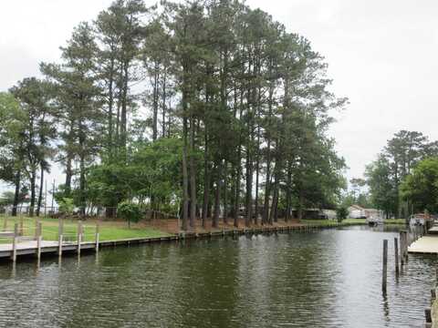 105 N Mallard Court, Grandy, NC 27939
