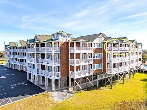 107 W Gray Eagle Street, Nags Head, NC 27959