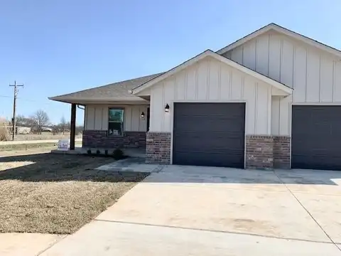 796 NE 4th Street, Newcastle, OK 73065