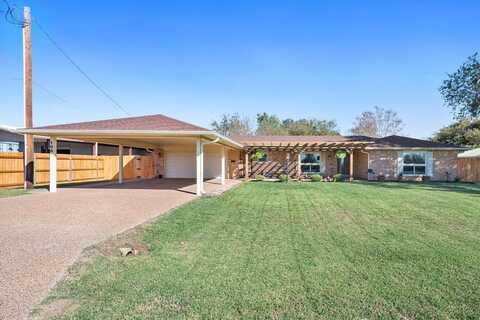 106 Coke Street, Streetman, TX 75859