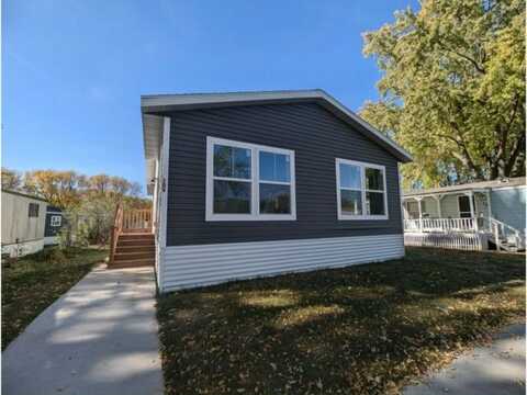 109 jaybee, Mankato, MN 56001