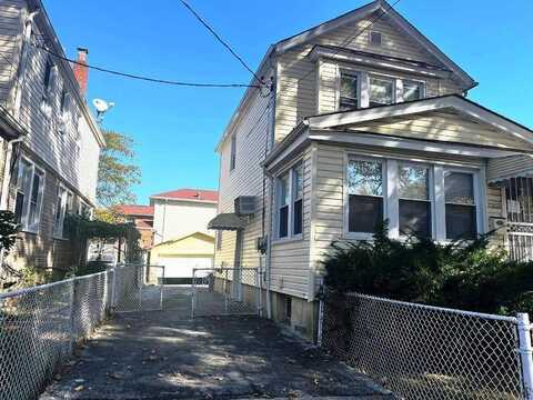 72-03 160th Street, Flushing, NY 11365