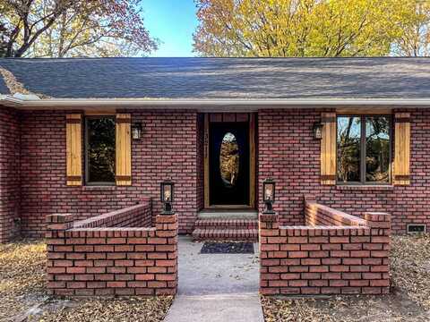 3211 Southern Ave, Parsons, KS 67357