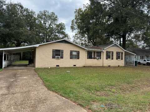 702 Crockett, Greenwood, MS 38930