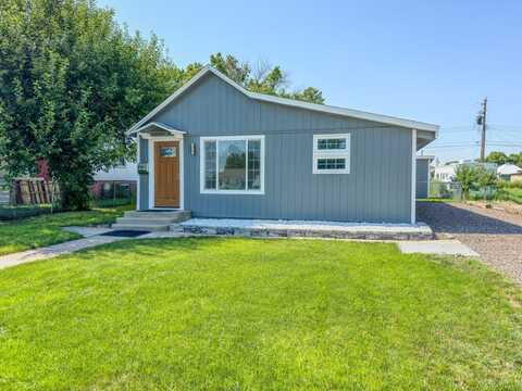 110 E 6th Street, Julesburg, CO 80737