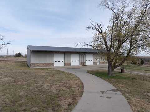 70870 Highway 15, Fairbury, NE 68352