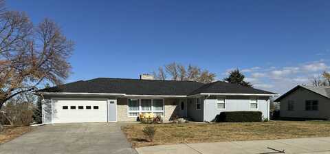 721 East 7th Street, Winner, SD 57580