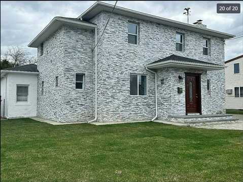 5 MURRAY RD, HICKSVILLE, NY 11801