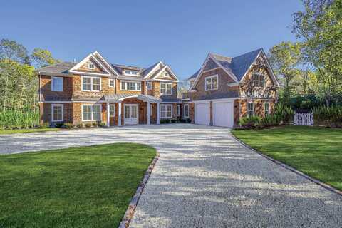 11 Dering Lane, East Hampton, NY 11937