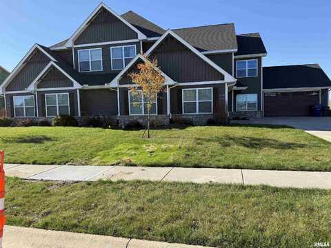 7174 GROVE Crossing, Bettendorf, IA 52722