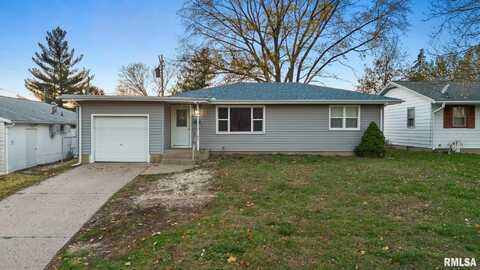 105 N 19TH Street, Pekin, IL 61554