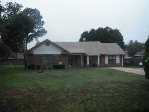 627 Oak Street, Hinesville, GA 31313