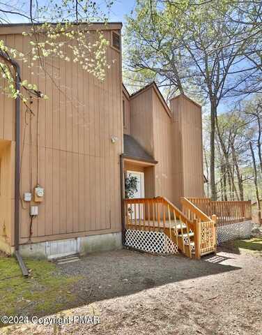 9840 Deerwood Drive, Tobyhanna, PA 18466