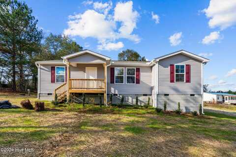 191 Water Hills Lane, Vass, NC 28394