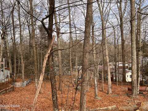 172 Granite Drive, Greentown, PA 18426