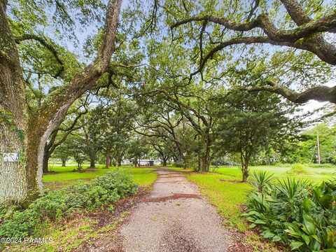 10826 Sidney Gautreaux Road, Abbeville, LA 70510