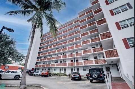 3660 NE 166th St, North Miami Beach, FL 33160