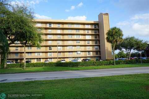 4570 NW 18th Ave, Deerfield Beach, FL 33064