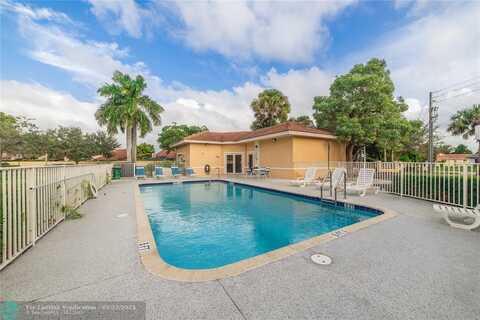 9905 Westwood Dr, Tamarac, FL 33321
