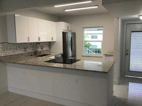 7600 NW 4th Pl, Margate, FL 33063