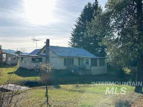 1026 Charlie Creek Road, Emida, ID 83861