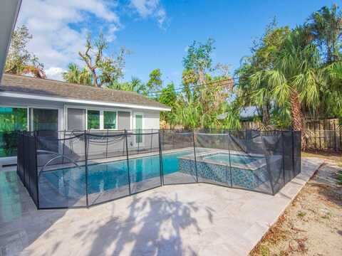 635 Gardenia Lane, Vero Beach, FL 32963