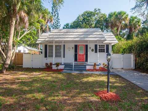 655 Dahlia Lane, Vero Beach, FL 32963