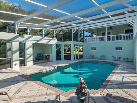 725 Conn Way, Vero Beach, FL 32963