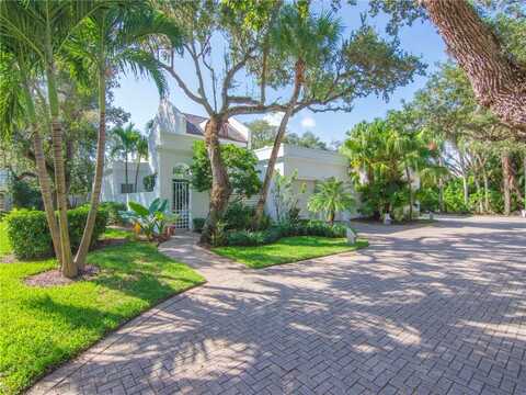 8387 Satinleaf Court, Indian River Shores, FL 32963