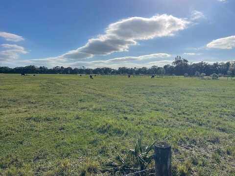 7315 41st Street, Vero Beach, FL 32967