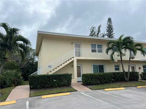 2950 SE Ocean Blvd, Stuart, FL 34996