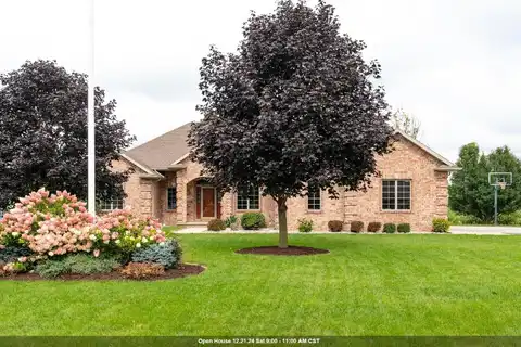 3412 DEKALB Lane, NEENAH, WI 54956