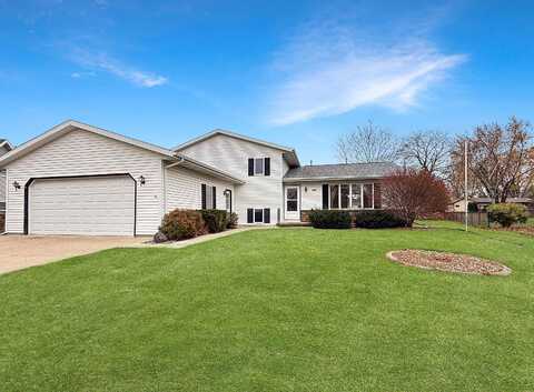 3138 HONEY CREEK Court, OSHKOSH, WI 54904