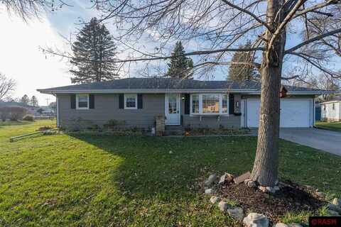 404 S 7th Street, Le Sueur, MN 56058