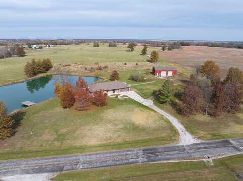 26456 Hwy Spur 15, Paris, MO 65275