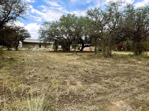 52 Timbers Lane, Leakey, TX 78873