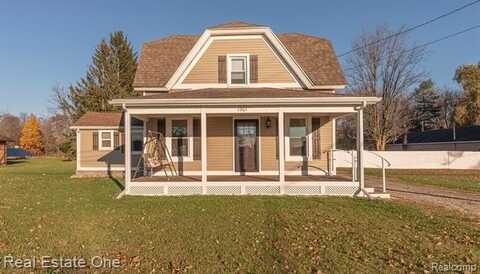 1301 N BYRON Road, Howell, MI 48843