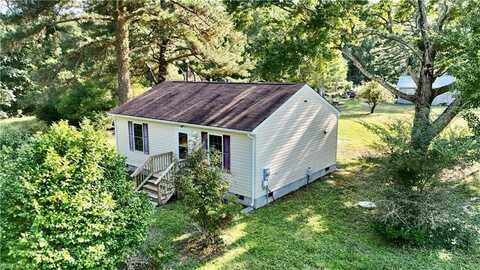 1385 Gaskins Road, Weems, VA 22576