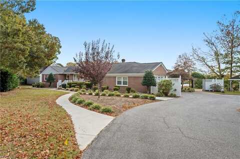 2933 Harbor Road, Suffolk, VA 23435