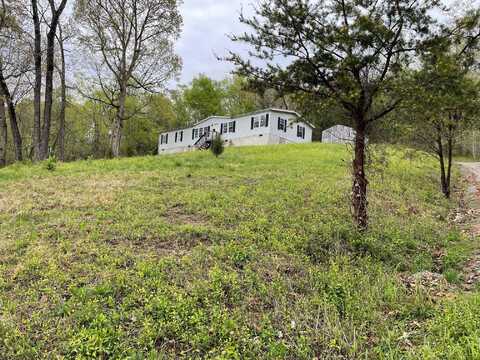 2370 Chestnut Hill Road, Dandridge, TN 37725