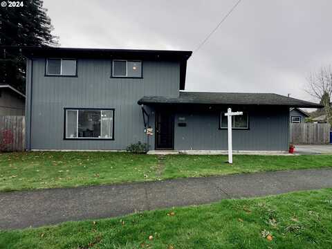 898 MILL ST, Kelso, WA 98626