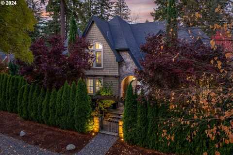 815 E AVE, Lake Oswego, OR 97034