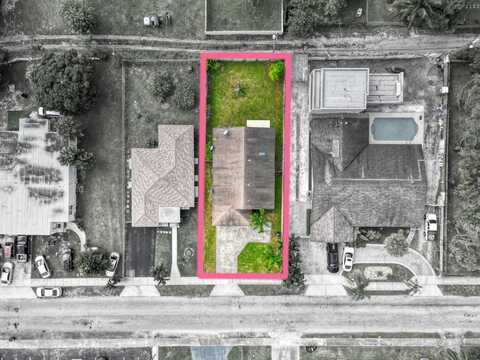 124 NW 8th Avenue, Delray Beach, FL 33444