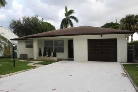 907 18th Avenue N, Lake Worth, FL 33460